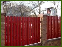 штакетник металлический фото